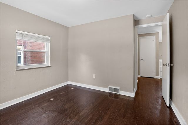 1811 Graham Blvd, Blackridge, PA 15235