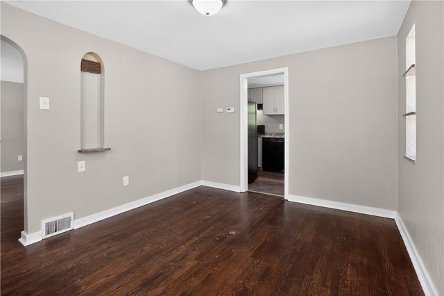 1811 Graham Blvd, Blackridge, PA 15235