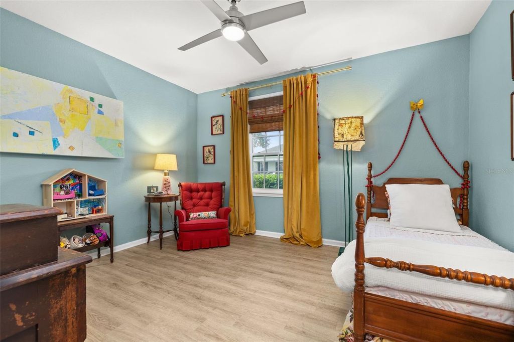 Image 17 of property listing at 215 LONGVIEW AVENUE 104, Celebration, FL 34747