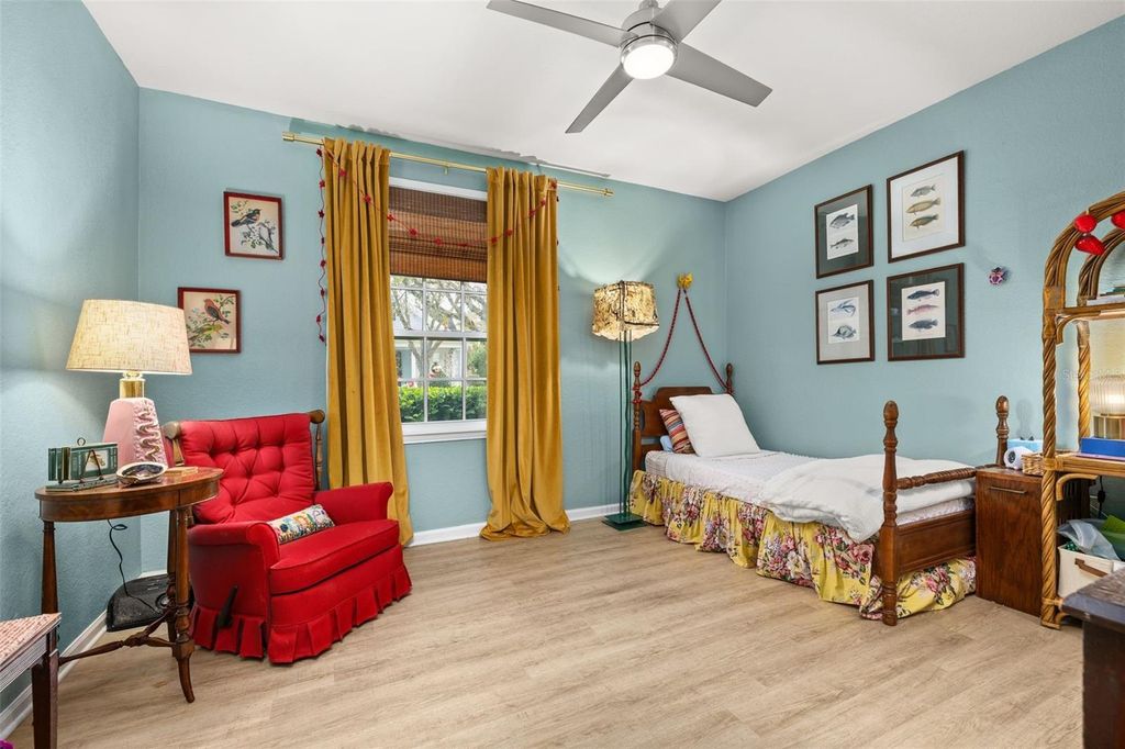 Image 19 of property listing at 215 LONGVIEW AVENUE 104, Celebration, FL 34747