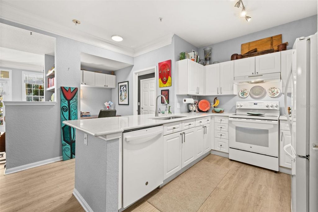 Image 5 of property listing at 215 LONGVIEW AVENUE 104, Celebration, FL 34747