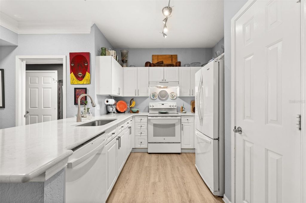 Image 6 of property listing at 215 LONGVIEW AVENUE 104, Celebration, FL 34747