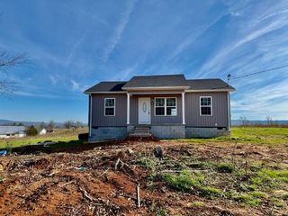 3264 Oak Grove Rd, Decherd, TN 37324
