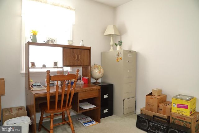 11 DUFFIELD DR, Lititz, PA 17543