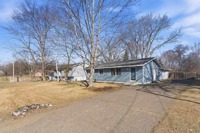 8508 Green Haven Drive, Brooklyn Park, MN 55445