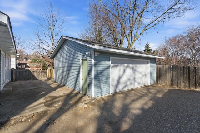 8508 Green Haven Drive, Brooklyn Park, MN 55445