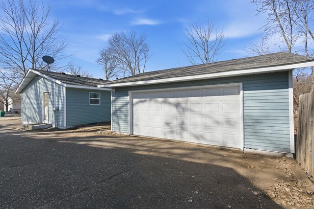 8508 Green Haven Drive, Brooklyn Park, MN 55445