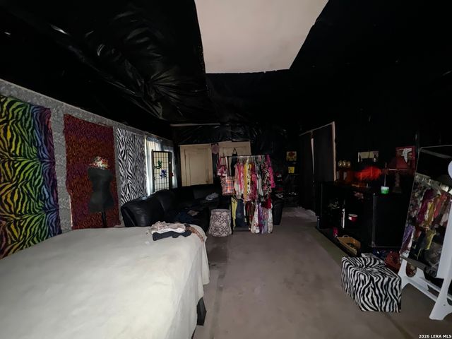 230 Yale Avenue, San Antonio, TX 78201