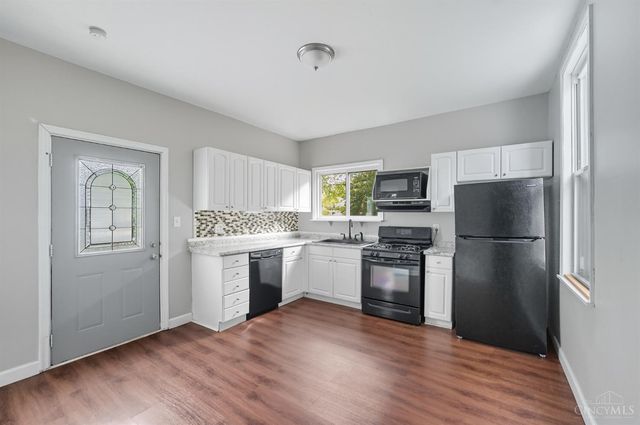 3549 Meadow Avenue, Cheviot, OH 45211