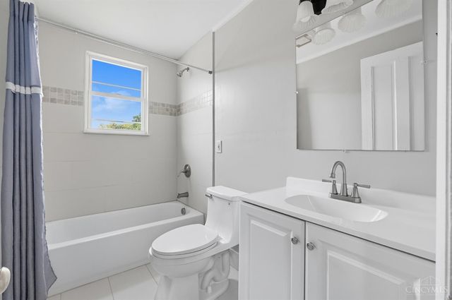 3549 Meadow Avenue, Cheviot, OH 45211