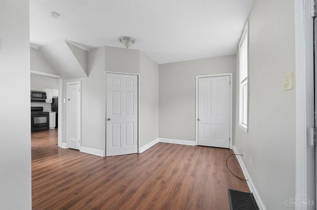 3549 Meadow Avenue, Cheviot, OH 45211