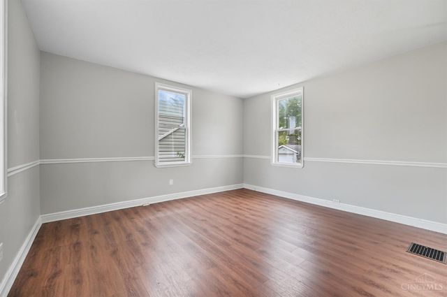 3549 Meadow Avenue, Cheviot, OH 45211