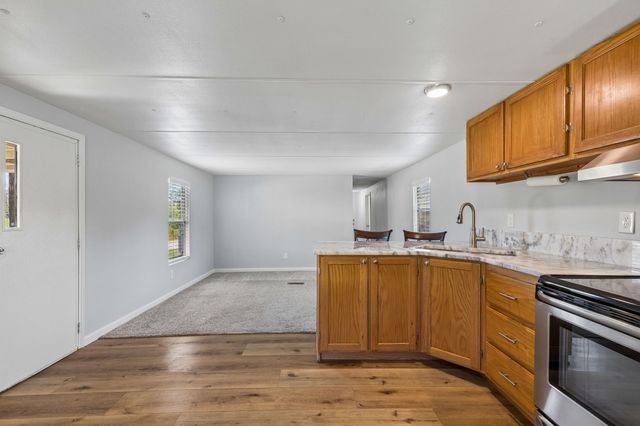 2437 Grapevine Court, Weatherford, TX 76087