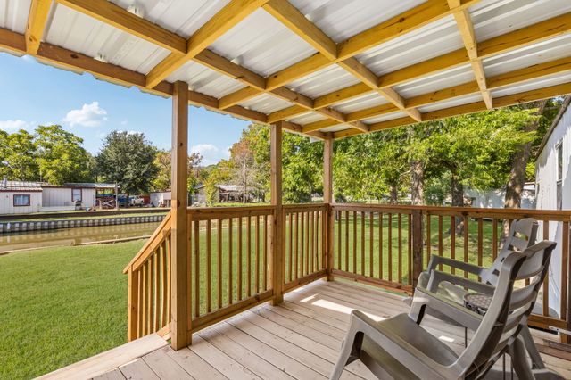 2437 Grapevine Court, Weatherford, TX 76087