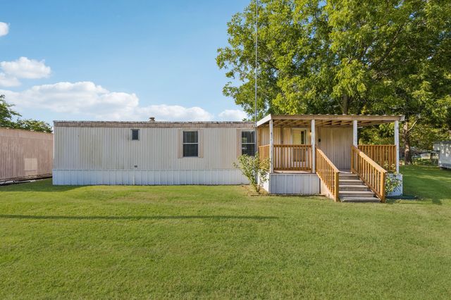2437 Grapevine Court, Weatherford, TX 76087
