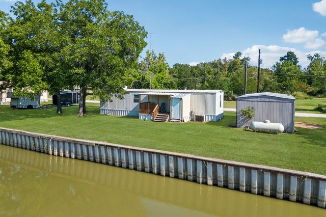 2437 Grapevine Court, Weatherford, TX 76087