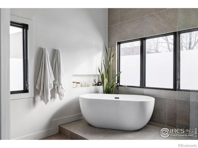 4046 Niblick Drive, Longmont, CO 80503