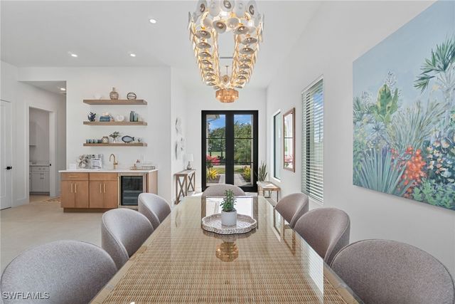 803 96th AVE N, Naples, FL 34108