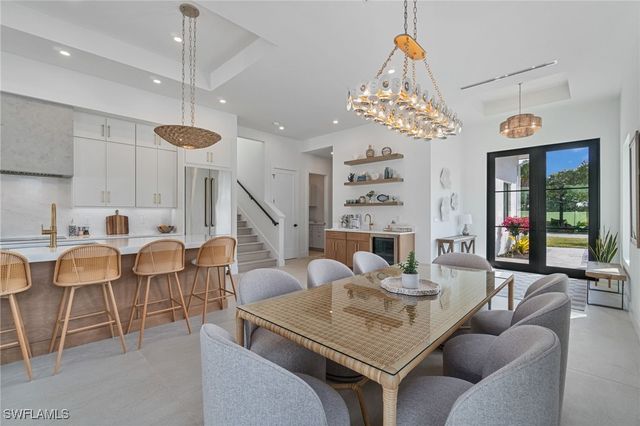 803 96th AVE N, Naples, FL 34108