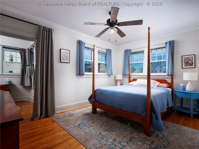 957 Ridgemont Road, Charleston, WV 25314