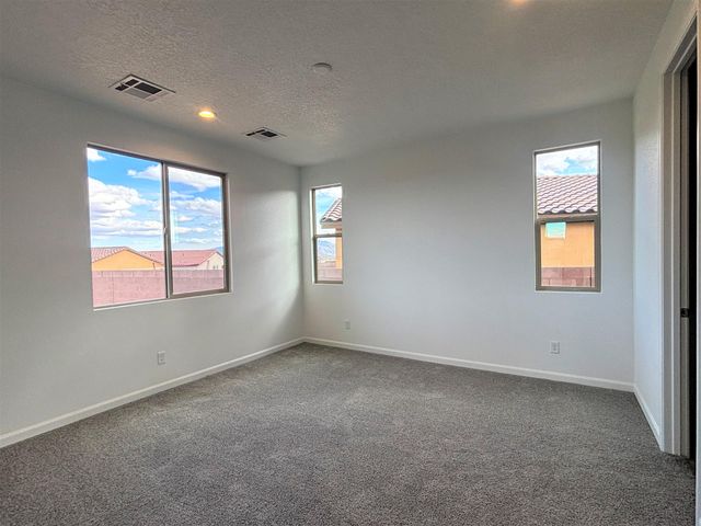 5404 Coneflower Street NE, Rio Rancho, NM 87144