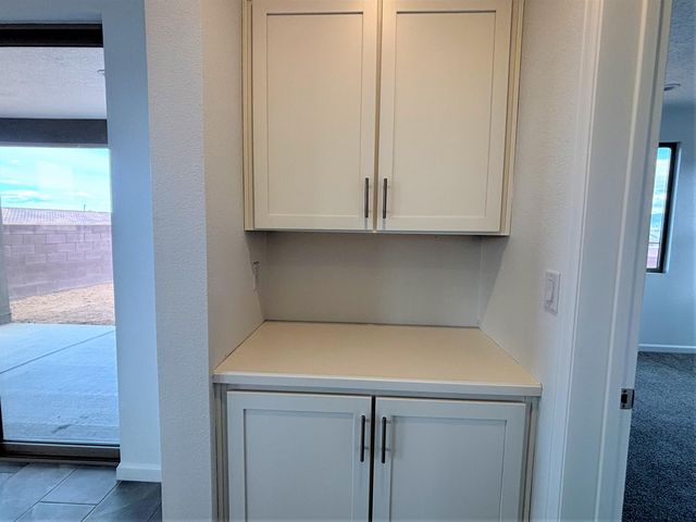 5404 Coneflower Street NE, Rio Rancho, NM 87144