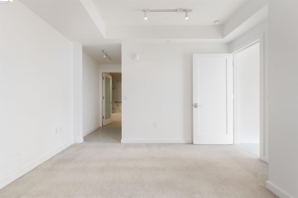 property-img