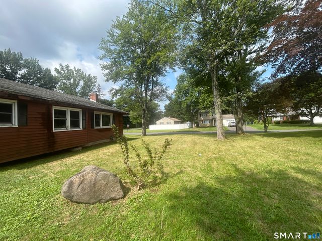 34 Brookside Road, Newington, CT 06111