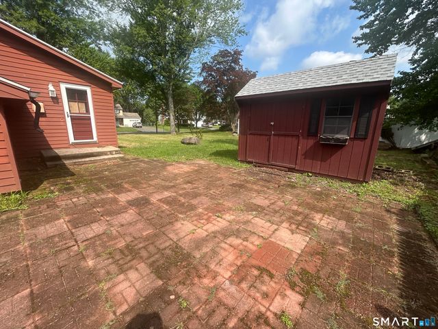 34 Brookside Road, Newington, CT 06111