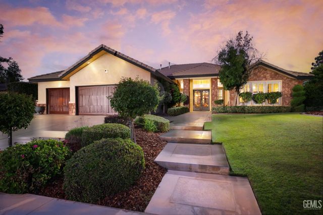 1808 Camborne Court, Bakersfield, CA 93311