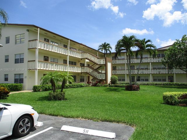 559 N Mansfield N 559, Boca Raton, FL 33434
