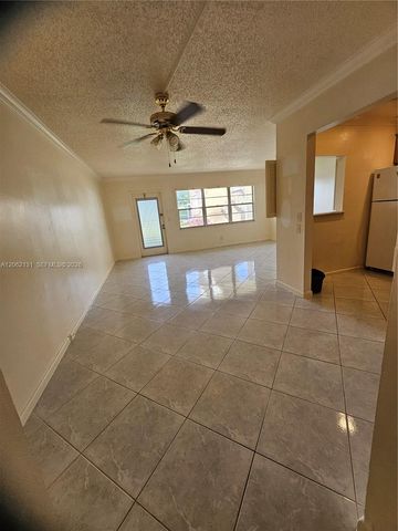 559 N Mansfield N 559, Boca Raton, FL 33434