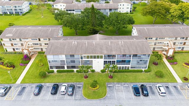 559 N Mansfield N 559, Boca Raton, FL 33434