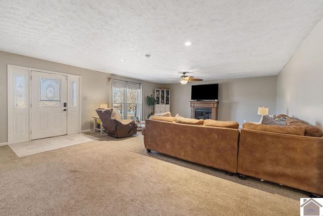 671 Elderberry Lane, Mayfield, KY 42066