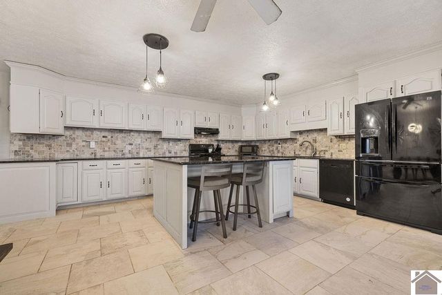 671 Elderberry Lane, Mayfield, KY 42066