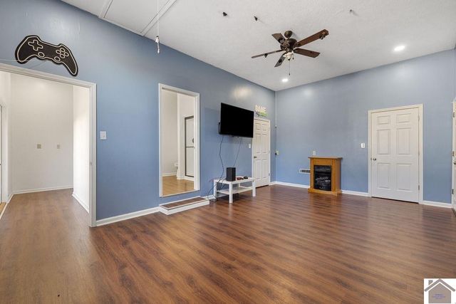 671 Elderberry Lane, Mayfield, KY 42066