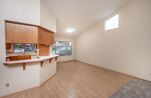 1604 January Dr, Modesto, CA 95358