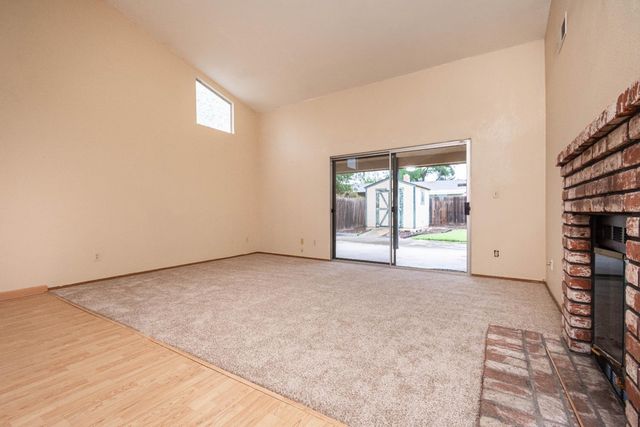 1604 January Dr, Modesto, CA 95358