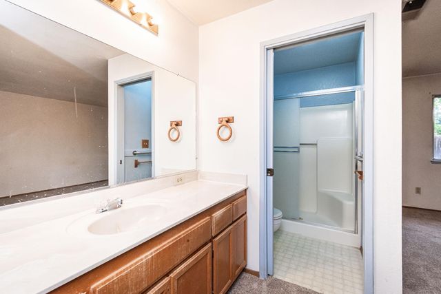 1604 January Dr, Modesto, CA 95358