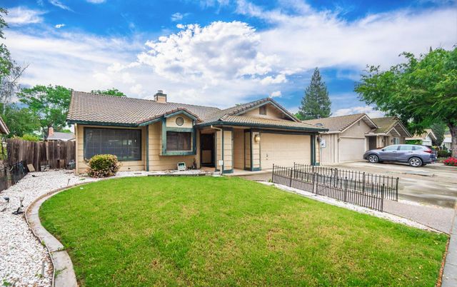 1604 January Dr, Modesto, CA 95358