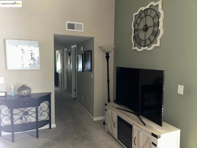 2829 Winding Lane Upper, Antioch, CA 94531