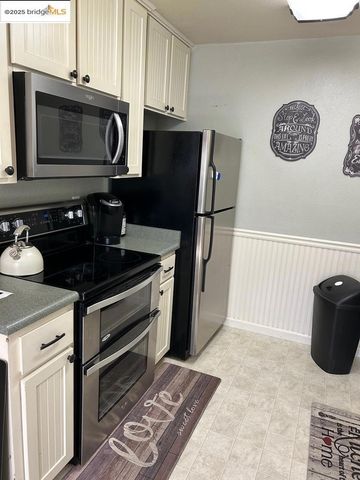 2829 Winding Lane Upper, Antioch, CA 94531