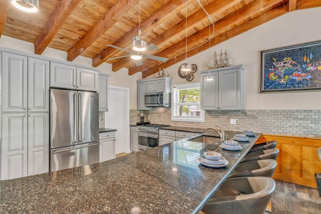 30366 Falcon Lane, Big Pine Key, FL 33043