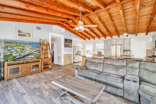 30366 Falcon Lane, Big Pine Key, FL 33043