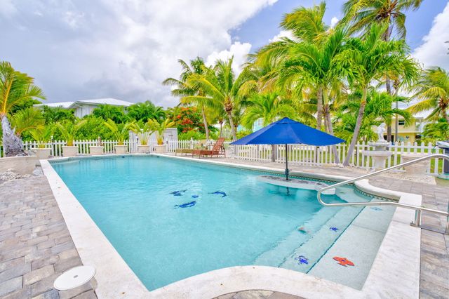 30366 Falcon Lane, Big Pine Key, FL 33043