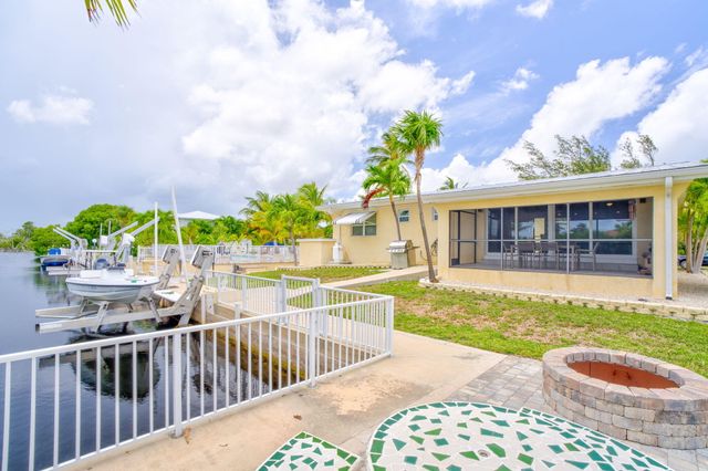 30366 Falcon Lane, Big Pine Key, FL 33043