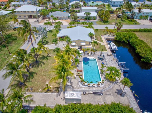 30366 Falcon Lane, Big Pine Key, FL 33043