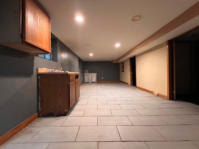 11949 S Lafayette Avenue, Chicago, IL 60628