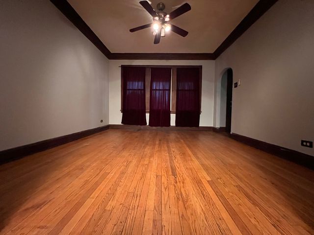 11949 S Lafayette Avenue, Chicago, IL 60628