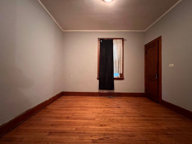 11949 S Lafayette Avenue, Chicago, IL 60628